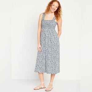 Old Navy MIDI floral dress